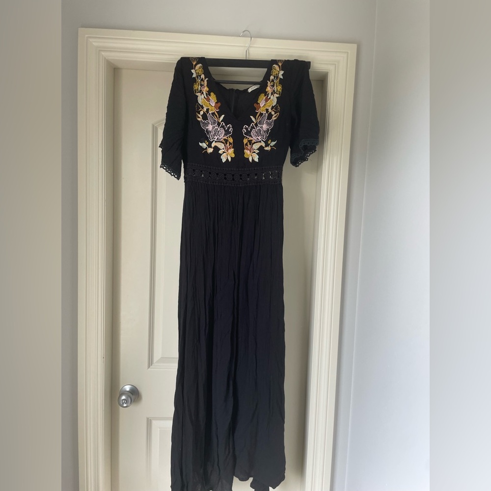 Dex Black Maxi Dress with Floral Embroidery